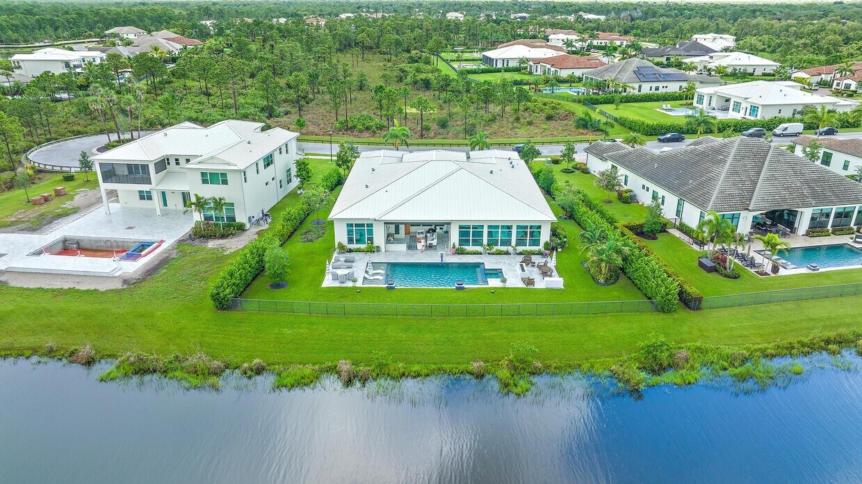 Foto principal - 8270 SE Pennock Trail