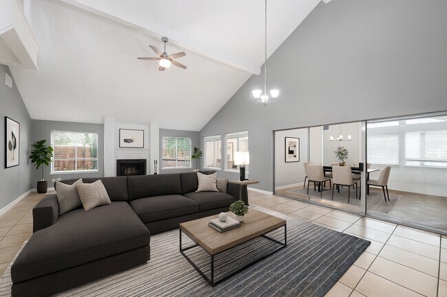 Foto del edificio - 3207 S Greenpark Dr