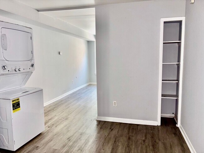 Foto del edificio - 508 S Juniper St