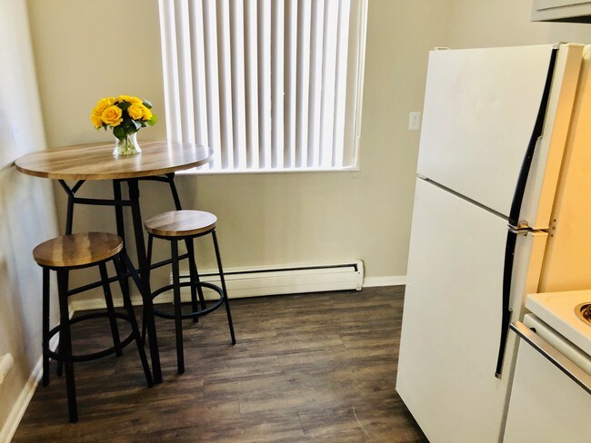 Autumn Lane Apartments Colorado Springs Co Apartments Com