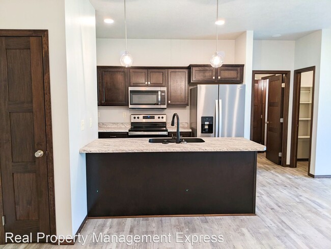 Foto del edificio - 3 br, 2.5 bath House - 4600 E Whisper Ridg...