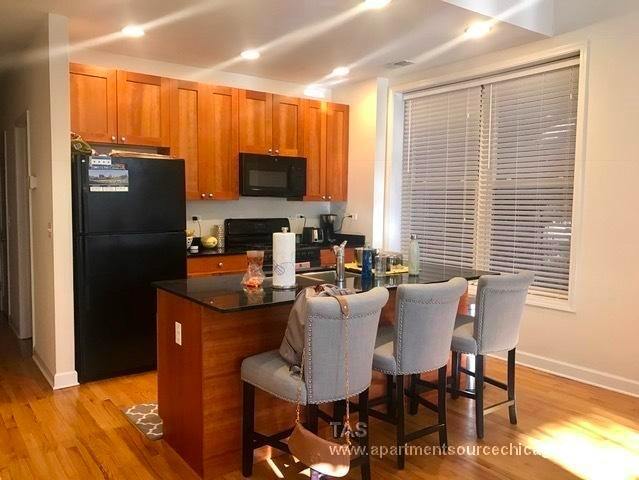 Photo - 2049 N Sheffield Ave Apartment
