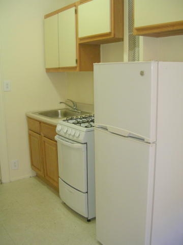 Kitchen - 1577-1579 First Ave