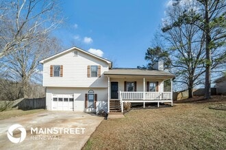 Building Photo - 499 Woodland St