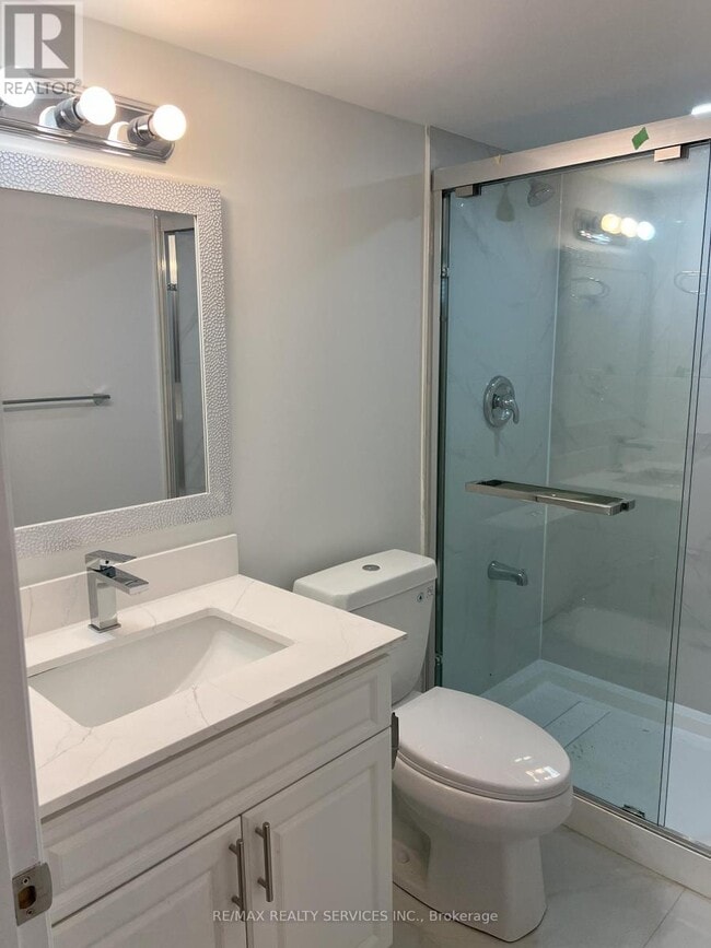 Building Photo - 920 Tartan Ct