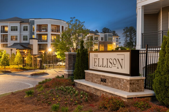 Building Photo - The Ellison
