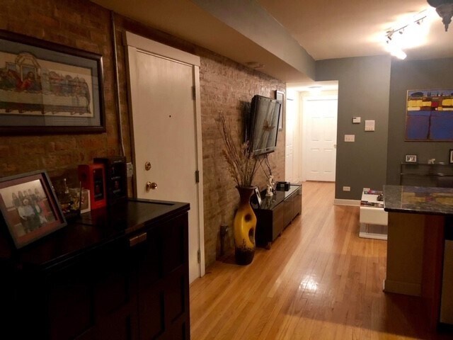 Foto del edificio - 5917 N Paulina St