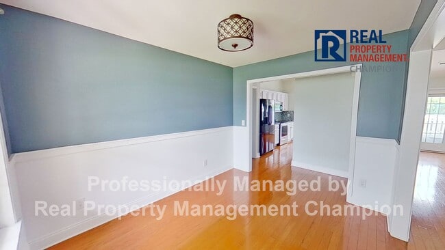 Photo - Spacious Home with Fenced Backyard