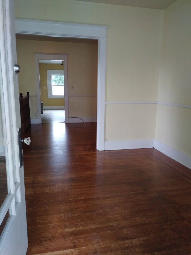 Living Room - 2305 7th Street Rd