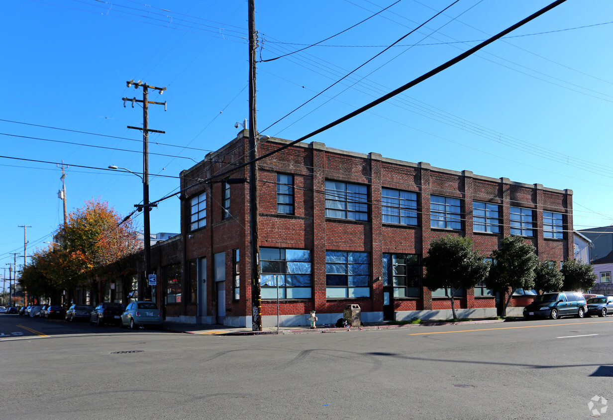 Foto del edificio - Adeline Lofts