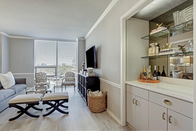 Foto del edificio - 5100 San Felipe St