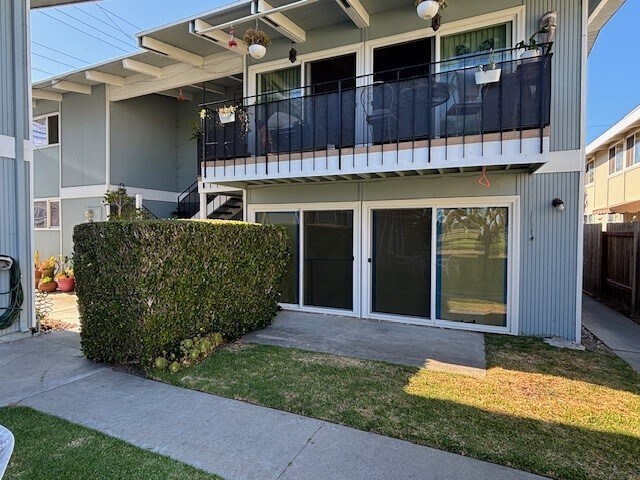 Foto del edificio - 5502 Fernhill Cir