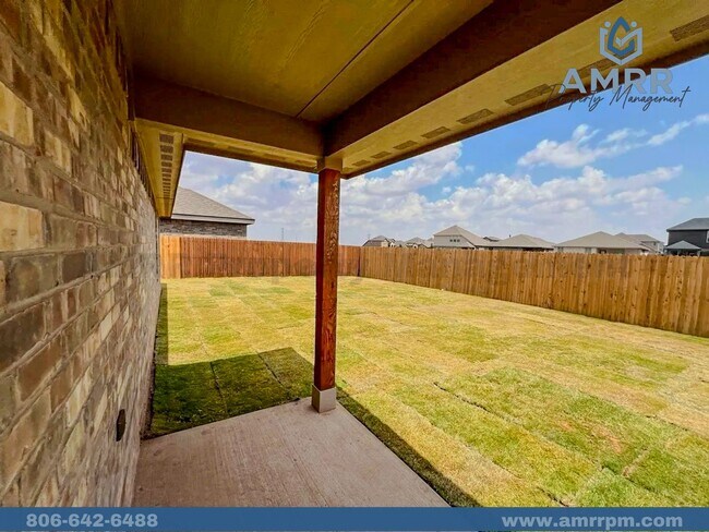 Foto del edificio - New Beginnings Start With AMRR: Beautiful 3 Bedroom Home Available NOW
