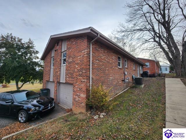 Building Photo - 1004 Pawnee Dr