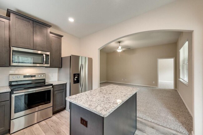 Foto del edificio - 1137 Junegrass Ln