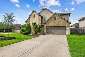 Building Photo - 28710 Brownwood Lake Dr
