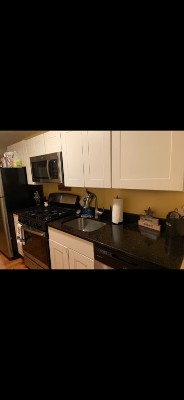 Building Photo - 18 High St