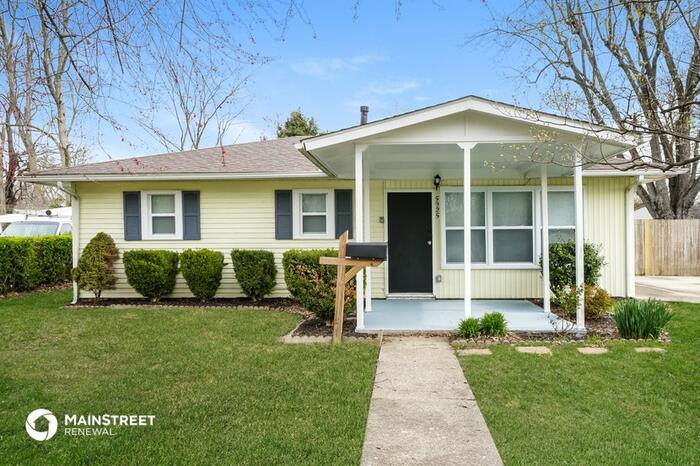 Foto principal - 5925 COUNT TURF DR, LOUISVILLE, KY 40272