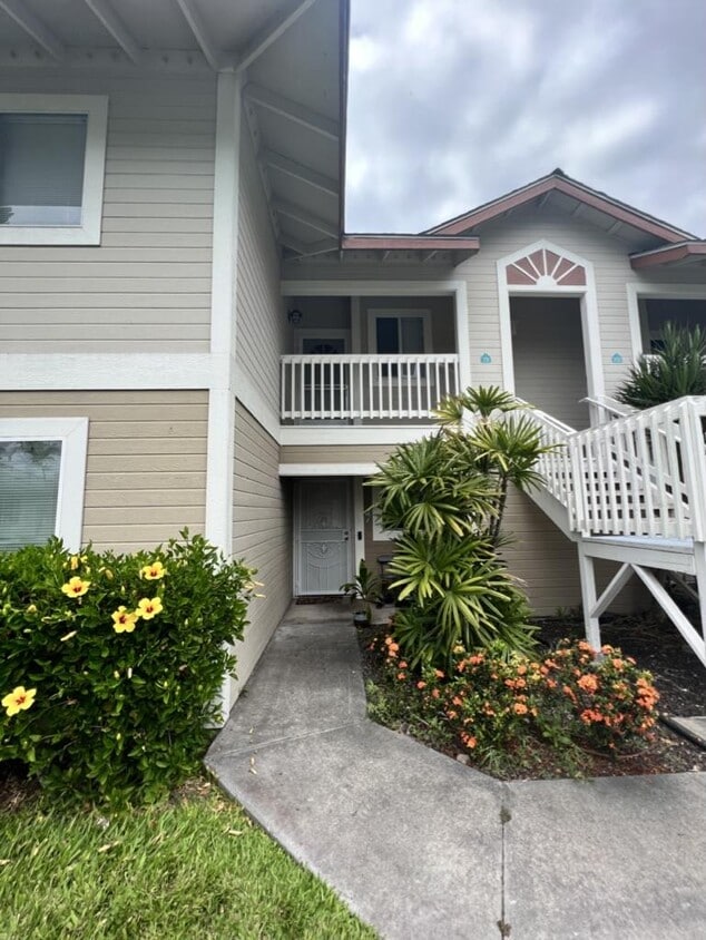 7560816081 Ali‘i Dr Unit J201, Kailua Kona, HI 96750 Room for Rent