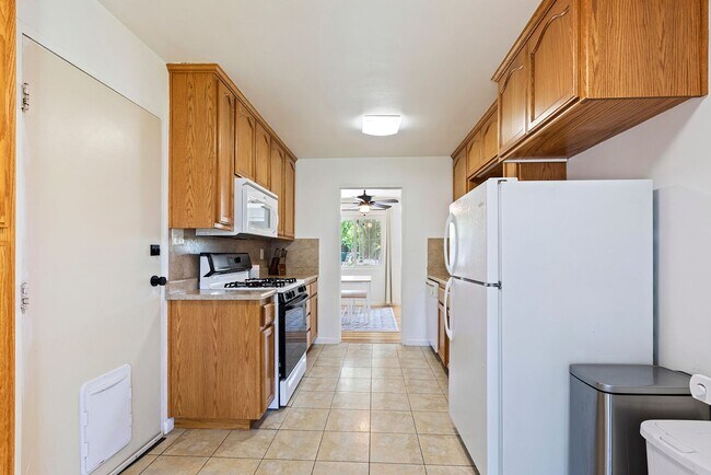 Foto del edificio - Charming 3-bedroom, 1-bath home in Anderson