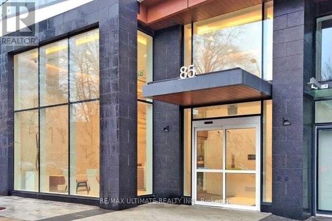 Building Photo - 85 Wood St