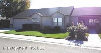 Primary Photo - 2699 W Gemstone Dr