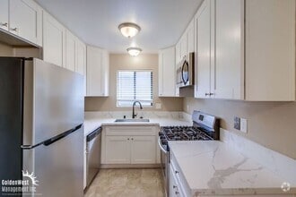 Building Photo - 3245 Bramson Pl