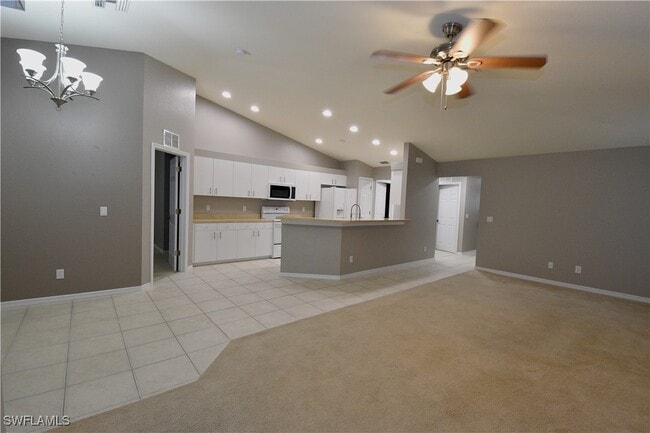 Foto del edificio - 19949 Lake Vista Cir N