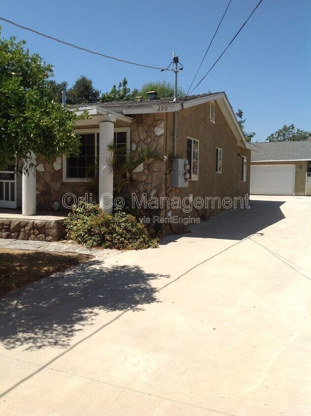 Primary Photo - 299 W Claremont St