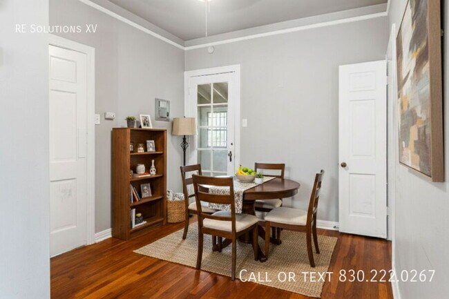 Foto del edificio - 336 E Lullwood Ave