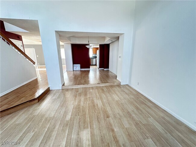 Foto del edificio - 2616 Frontera Rd