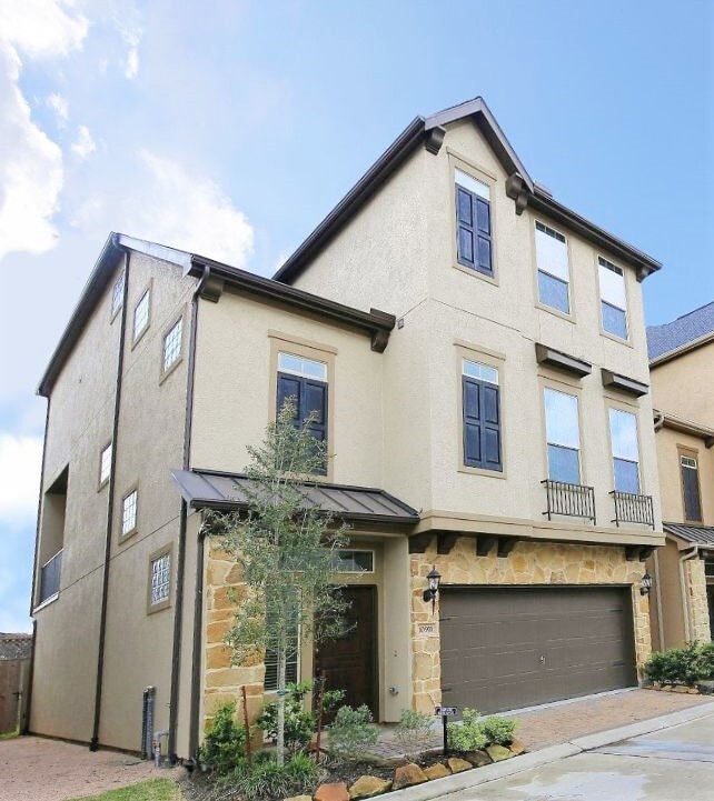 Building Photo - 10911 Upland Pass Dr