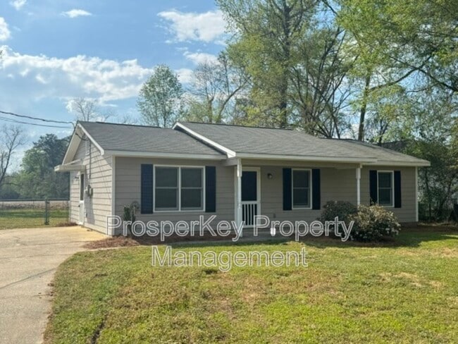 Building Photo - 303 Lee Rd