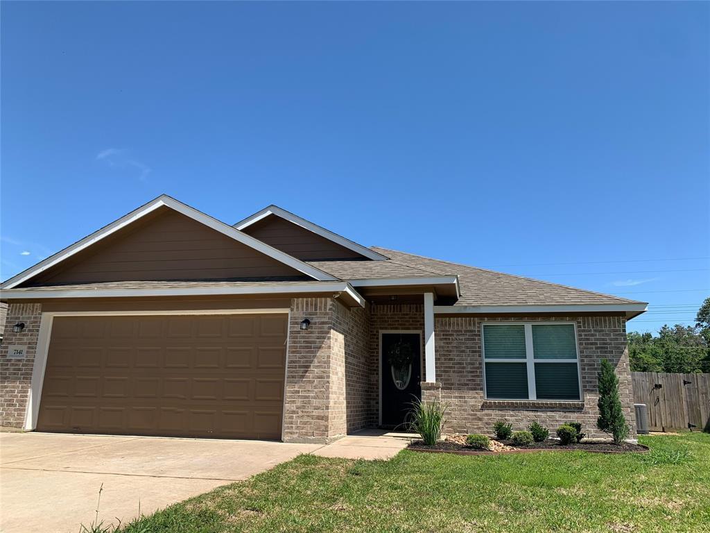 Primary Photo - 7141 Beechwood Dr