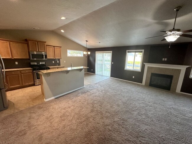 Foto del edificio - Horn Rapids House for Lease!