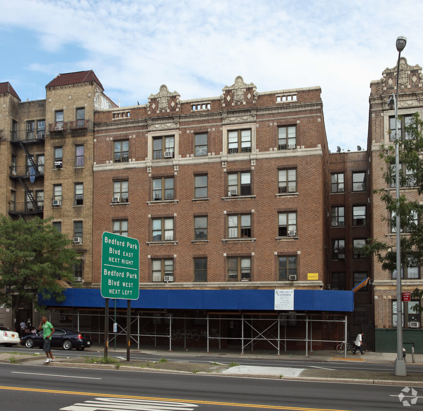 Foto principal - 2856 Grand Concourse