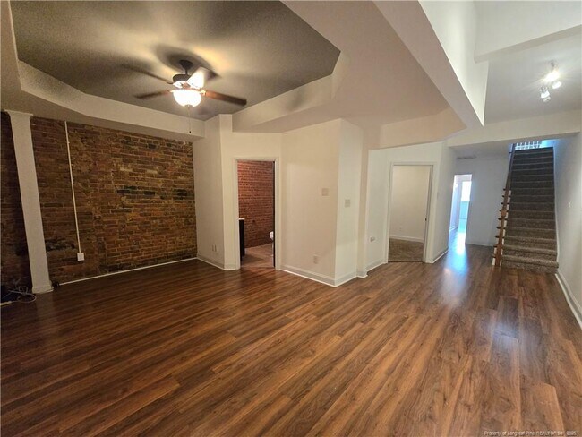 Foto del edificio - 214 Hay St