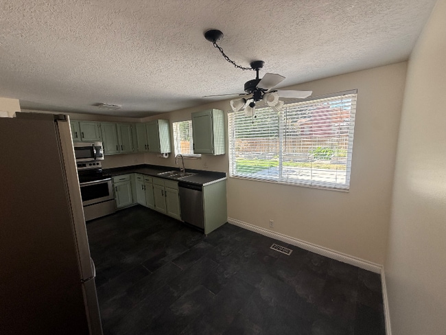 Building Photo - 5986 S 610 W
