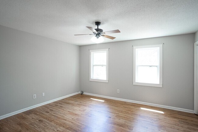 Foto del edificio - 2398 Winston Way