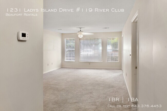 Foto del edificio - 1231 Ladys Island Dr