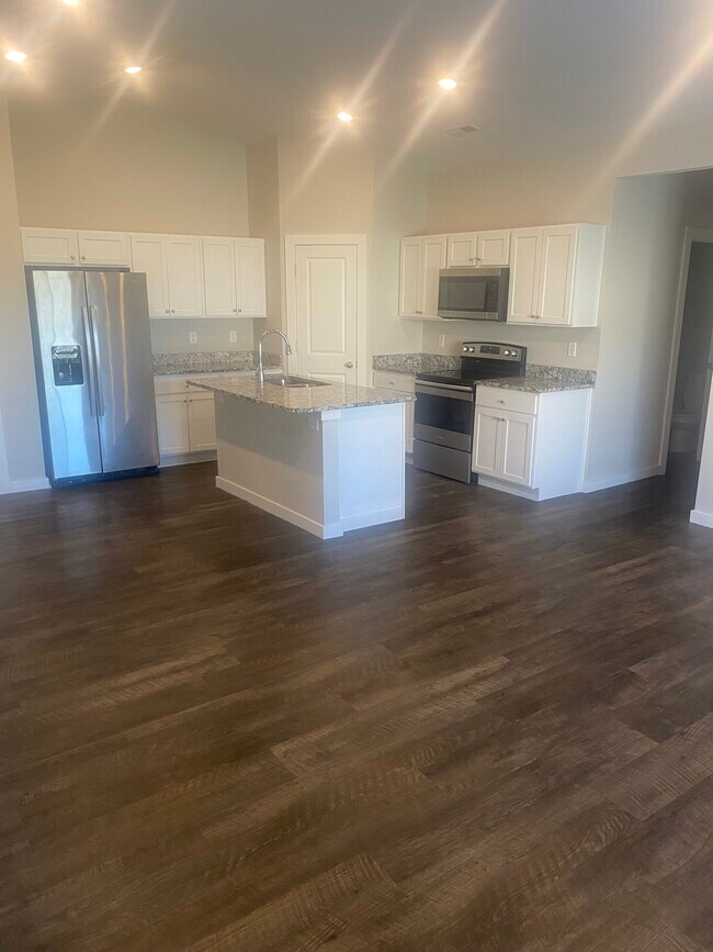 Foto del edificio - 1529 E Olive Ct
