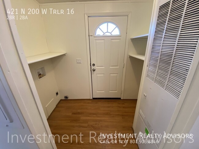 Building Photo - 421 N 200 W Trlr 16