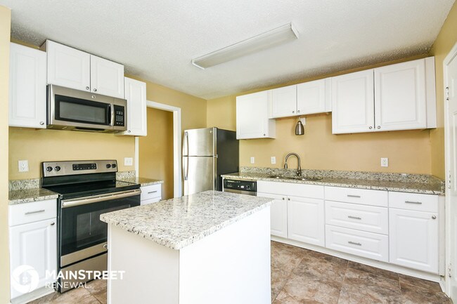 Foto del edificio - 2561 Tahiti Terrace