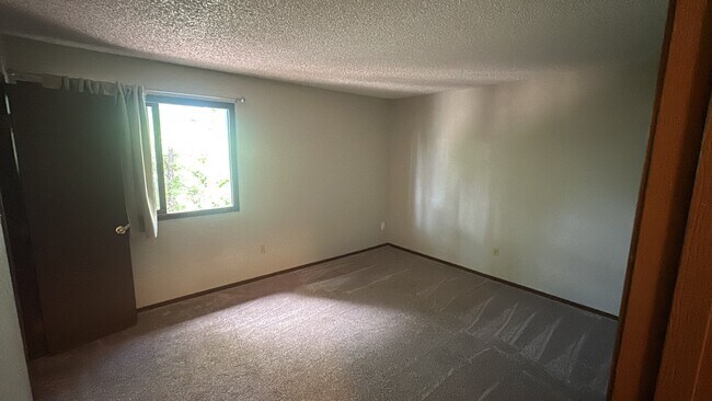 Foto del edificio - 1210 Iowa Ave