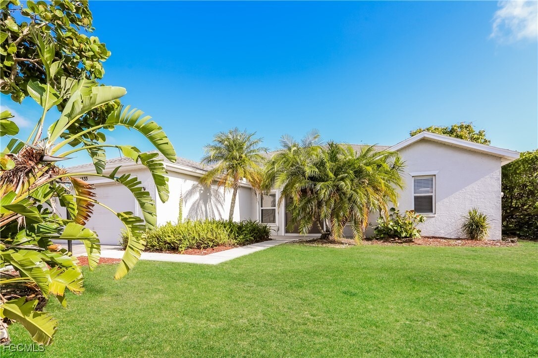 Primary Photo - 1333 Roosevelt Dr