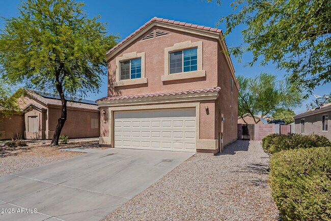 Foto del edificio - 5764 E Everhart Ln