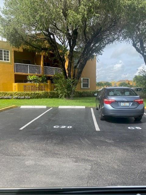 Foto del edificio - 9701 Fontainebleau Blvd