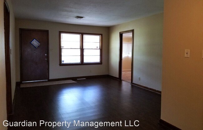 Foto del edificio - 4 br, 2 bath House - 626 Whittier