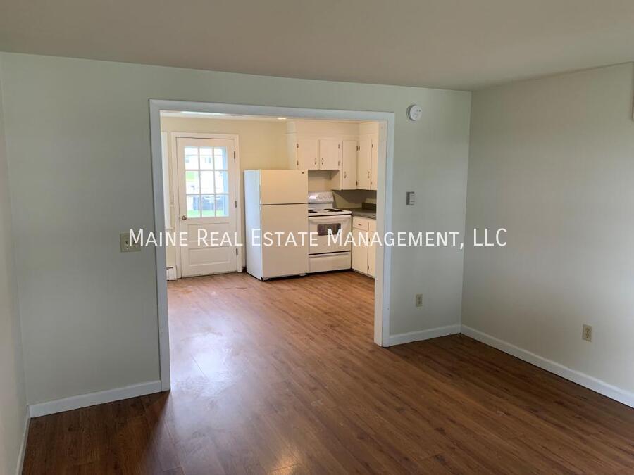 Primary Photo - 228 Mt Hope Ave