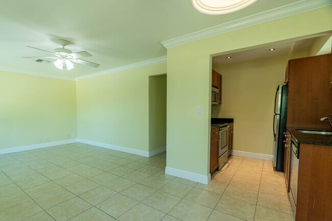 Foto del edificio - 1680 NE 34th Ln